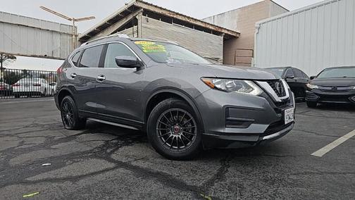 2020 Nissan Rogue SV
