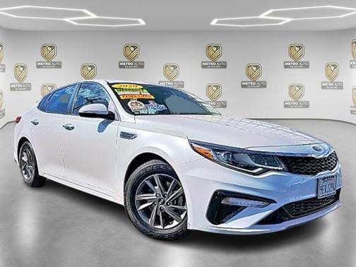 2020 Kia Optima LX