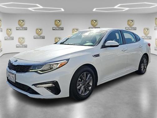2020 Kia Optima LX