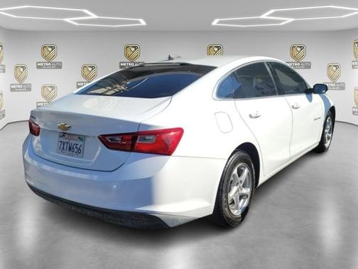 2017 Chevrolet Malibu 1LS