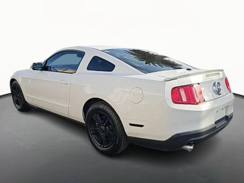 2012 Ford Mustang V6 Premium