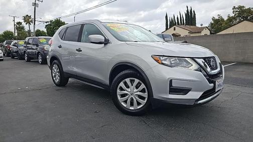 2018 Nissan Rogue S