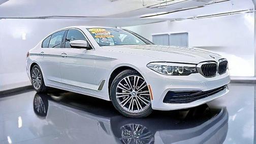 2019 BMW 530 530i