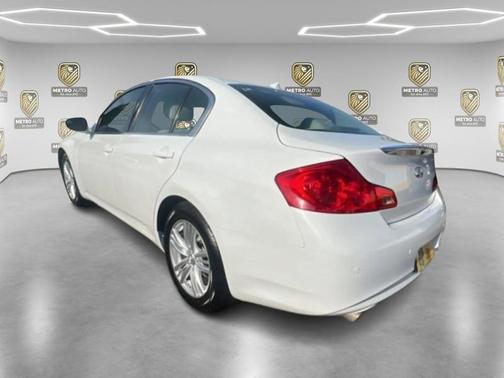 2012 INFINITI G37 Journey