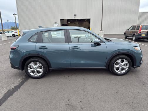 2025 Honda HR-V 