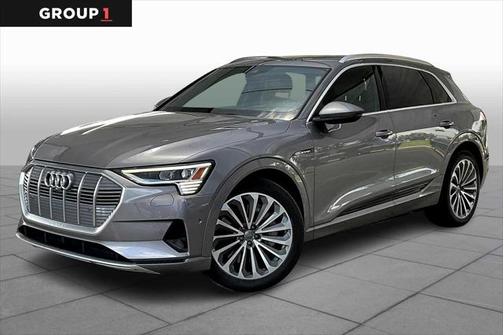 2019 Audi e-tron Premium Plus