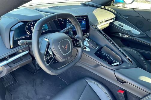 2025 Chevrolet Corvette Stingray w/1LT