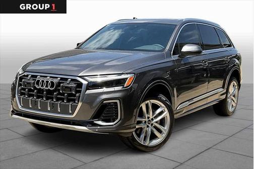 2025 Audi Q7 55 Premium Plus