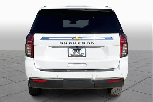 2024 Chevrolet Suburban LS