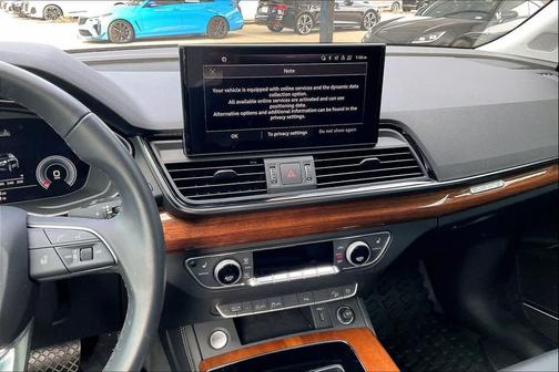 Florett Silver Metallic 2023 Audi Q5 45 S line Premium Plus