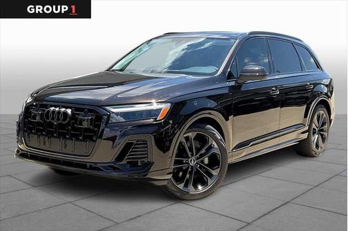 2025 Audi Q7 55 Premium Plus