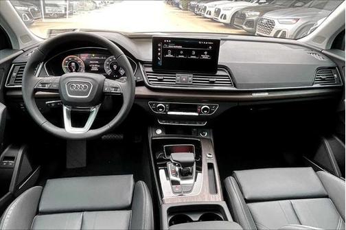 2025 Audi Q5 55 S line Premium Plus