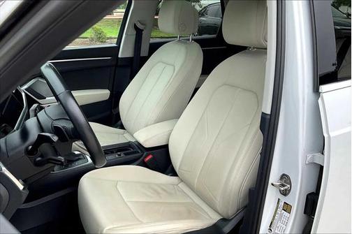 2023 Audi Q3 Premium 45 TFSI S line quattro Tiptronic