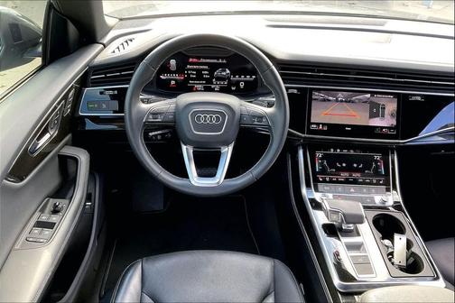 2023 Audi Q8 55 Premium Plus