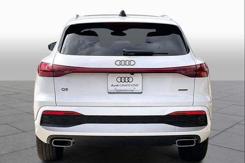 2025 Audi Q5 Premium TFSI quattro S tronic