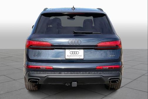 2025 Audi Q7 55 Premium Plus