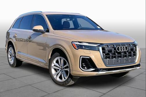 2025 Audi Q7 55 Premium Plus