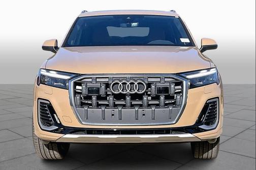 2025 Audi Q7 55 Premium Plus
