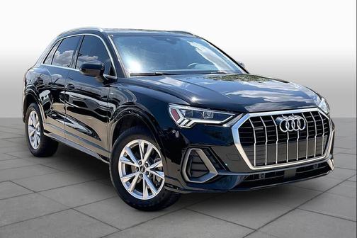 Mythos Black Metallic 2024 Audi Q3 Premium 45 TFSI S line quattro Tiptronic