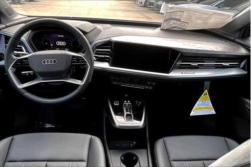 2025 Audi Q4 e-tron Premium 45 RWD