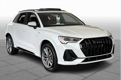 2025 Audi Q3 Premium 45 TFSI S line quattro Tiptronic