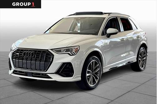 2025 Audi Q3 Premium 45 TFSI S line quattro Tiptronic