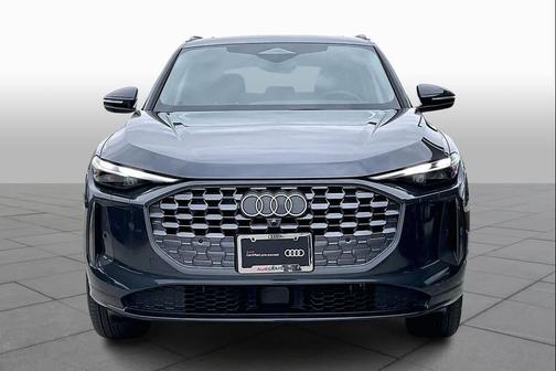 2025 Audi Q5 Premium TFSI quattro S tronic