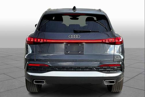 2025 Audi Q5 Premium