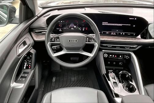 2025 Audi Q5 Premium TFSI quattro S tronic