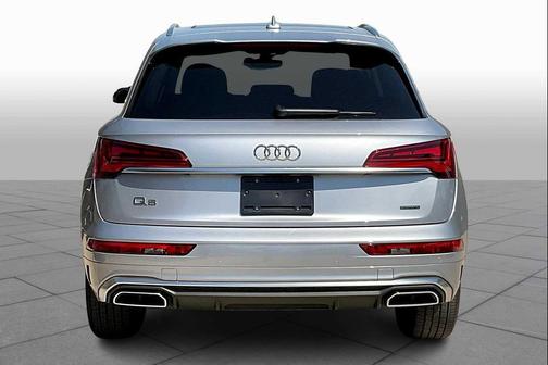 2023 Audi Q5 45 S line Premium