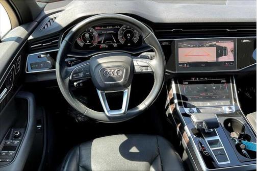2021 Audi Q7 45 Premium