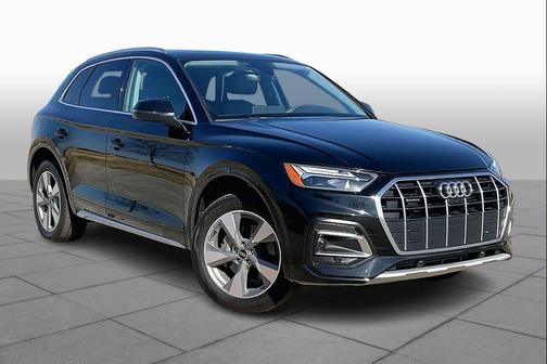 2023 Audi Q5 40 Premium Plus