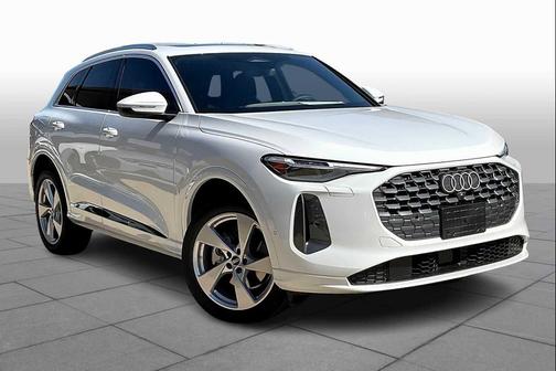 2025 Audi Q5 Premium Plus TFSI quattro S tronic