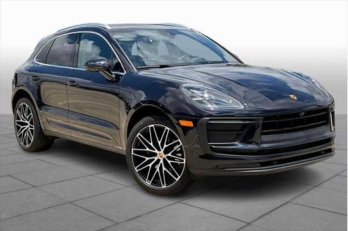 2022 Porsche Macan Base