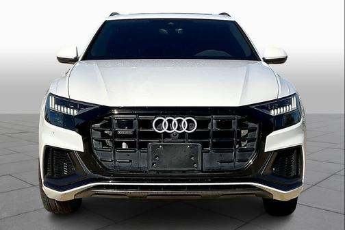 2023 Audi Q8 55 Premium Plus