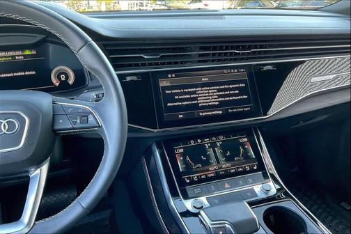 2023 Audi Q8 55 Premium Plus