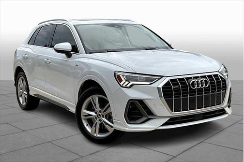 2022 Audi Q3 45 S line Premium Plus