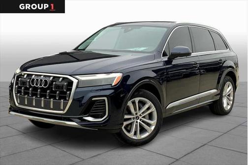 2025 Audi Q7 55 Premium Plus