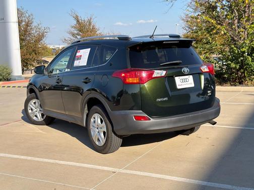 2013 Toyota RAV4 LE
