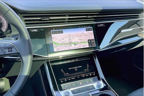 2025 Audi Q8 55 Premium Plus