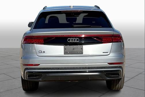 2023 Audi Q8 55 Premium Plus