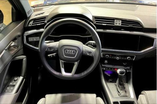 2024 Audi Q3 45 S line Premium Plus