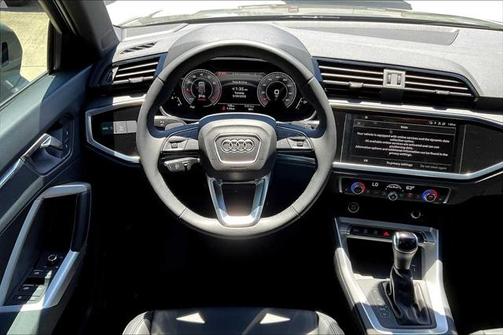 2024 Audi Q3 45 S line Premium Plus