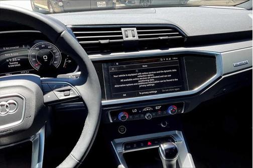 2024 Audi Q3 45 S line Premium Plus