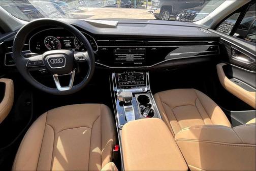 2026 Audi Q7 55 Premium Plus