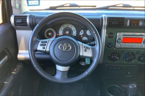 2011 Toyota FJ Cruiser Base
