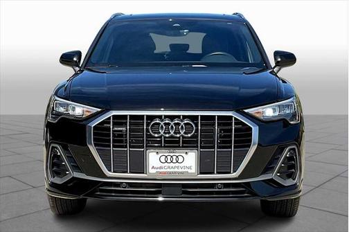 2022 Audi Q3 45 S line Premium