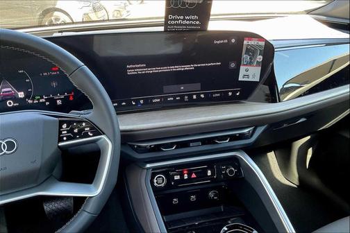 2025 Audi Q5 Premium Plus TFSI quattro S tronic