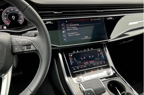2025 Audi Q7 55 Prestige