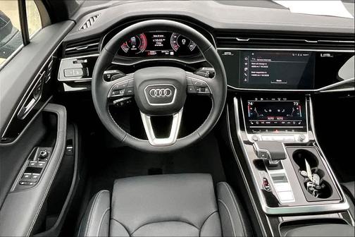 2025 Audi Q7 55 Prestige